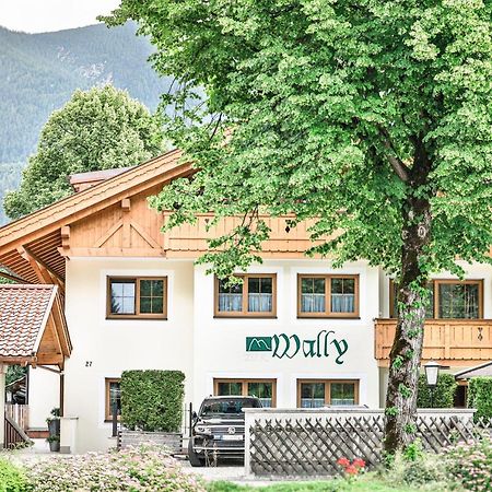 Ferienwohnungen "Zur Wally" Garmisch-Partenkirchen járás Kültér fotó